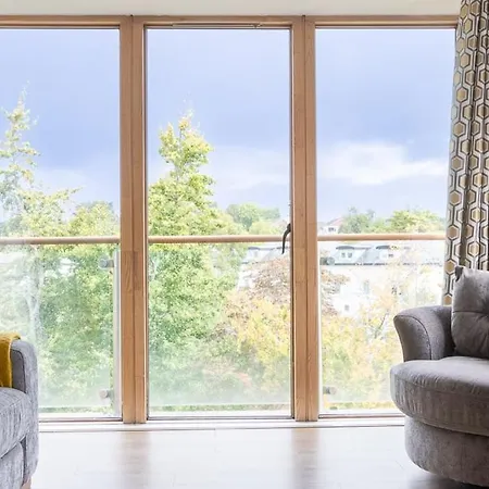 Guestready - Suburban Retreat In Daire