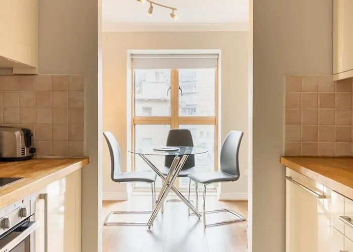 Lejlighed Guestready - Suburban Retreat In