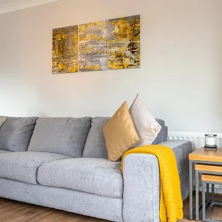 Guestready - Suburban Retreat In